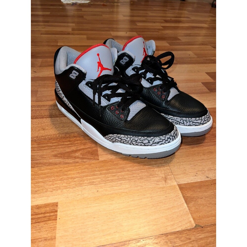 Air Jordan 3 Retro OG Mid Black Cement Size 10